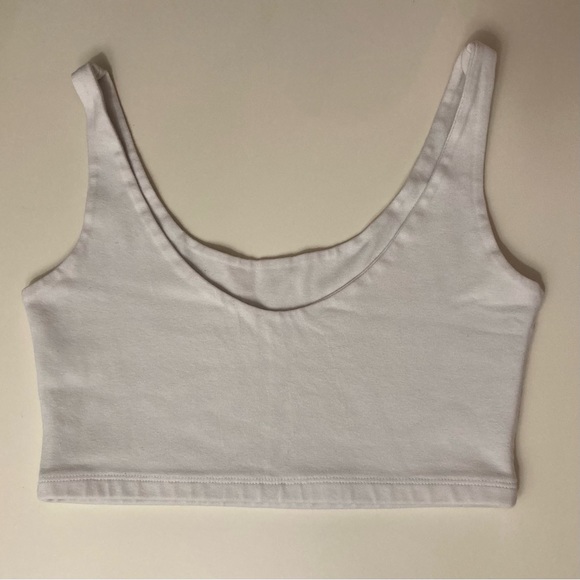 ERROR: Already sold but Poshmark won’t let me delete listing!! - Picture 6 of 7